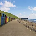 Retro Retreat * Whitby
